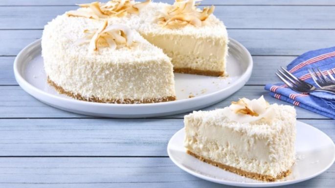 Lleva el sabor tropical del coco hasta tu mesa con este paso a paso de cheesecake frío