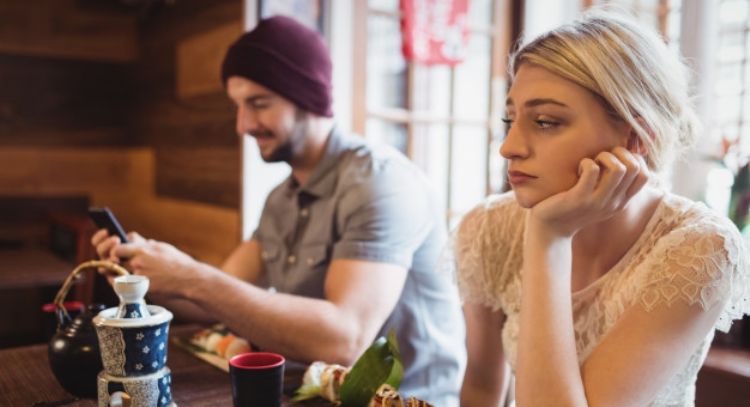 Esto es lo que debes hacer cuando te enamoras de otra persona