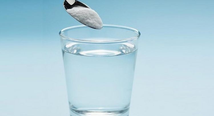 ¿Sabías que puedes aclarar tu pelo con agua salada? Descubre cómo