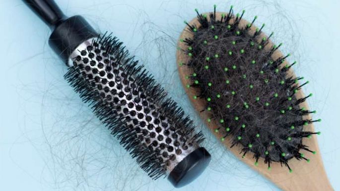 ¡No te toma mucho tiempo! Desinfecta tu cepillo de cabello y líbrate de bacterias