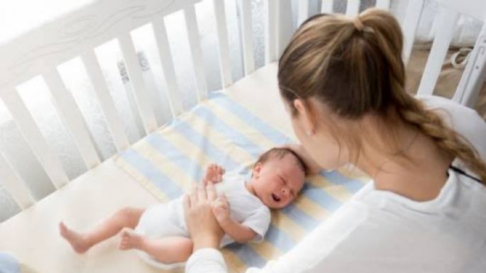 Cosas que debes hacer cuando tu bebé no te deje dormir por las noches
