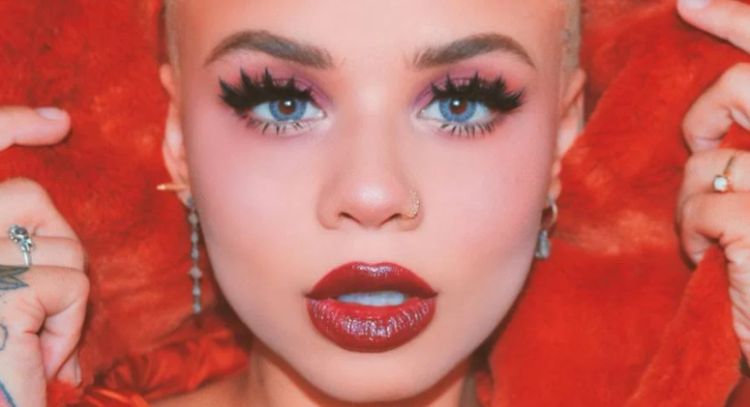 Maquillaje 'de cereza': Este 'look' nacido en TikTok hace que la piel luzca afrutada y más joven