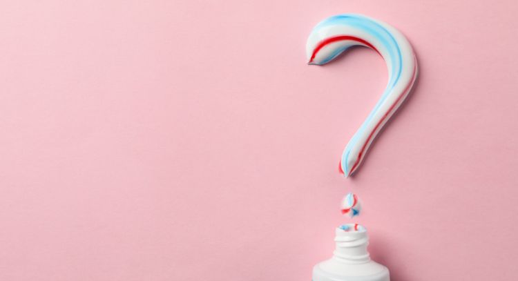 ¿La pasta dental sirve para eliminar los puntos negros? Aquí la respuesta