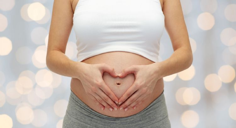 ¿Estás embarazada? Estas son las vitaminas que SÍ o SÍ tienes que consumir por el bien de tu bebé