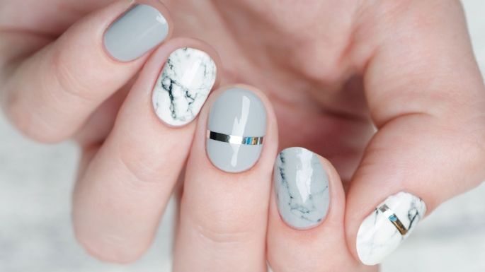 'Marble manicure': Aprende a hacer este diseño distinguido y limpio tú misma desde tu casa